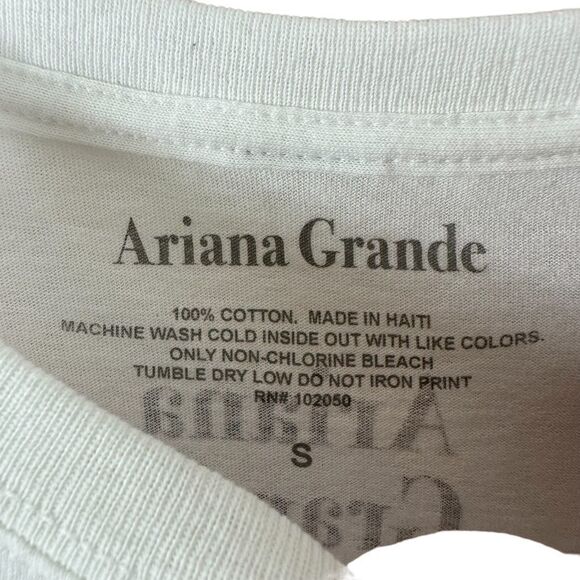 Ariana Grande Thank U Next Album Cover Tee - Picture 3 of 4